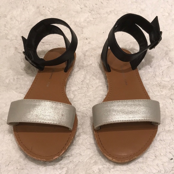 gap sandals